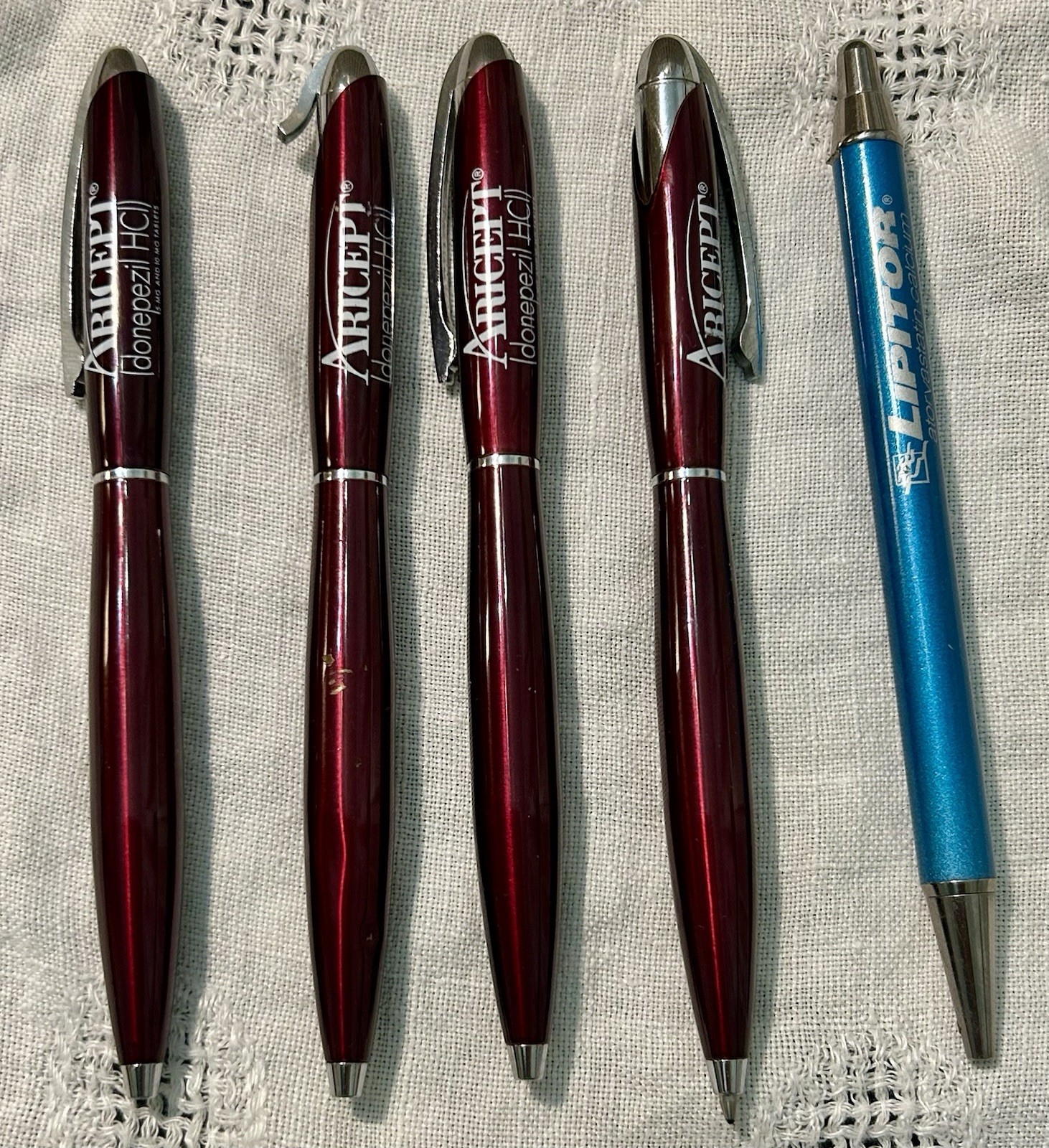 5 Drug Rep Pens 4 Rare Aricept Heavy Metal Drug Rep Pens, 1 Lipitor Pen Promo