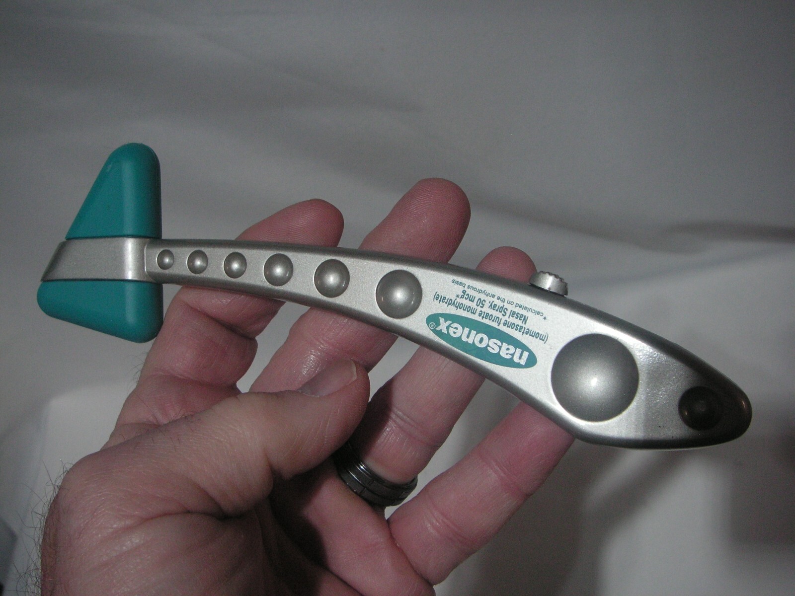 NASONEX, CLARITIN ADVERTISING REFLEX HAMMER