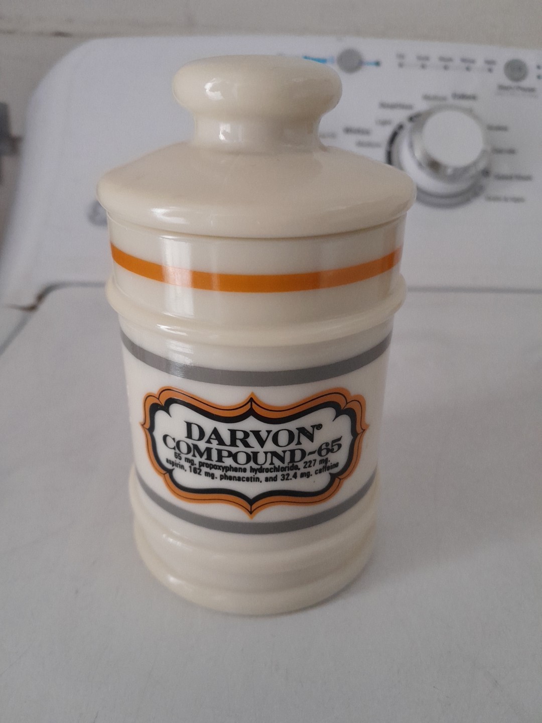 VTG Pharmacy Jar Darvon Compound-65 Custard Glass Apothecary Jar with Lid