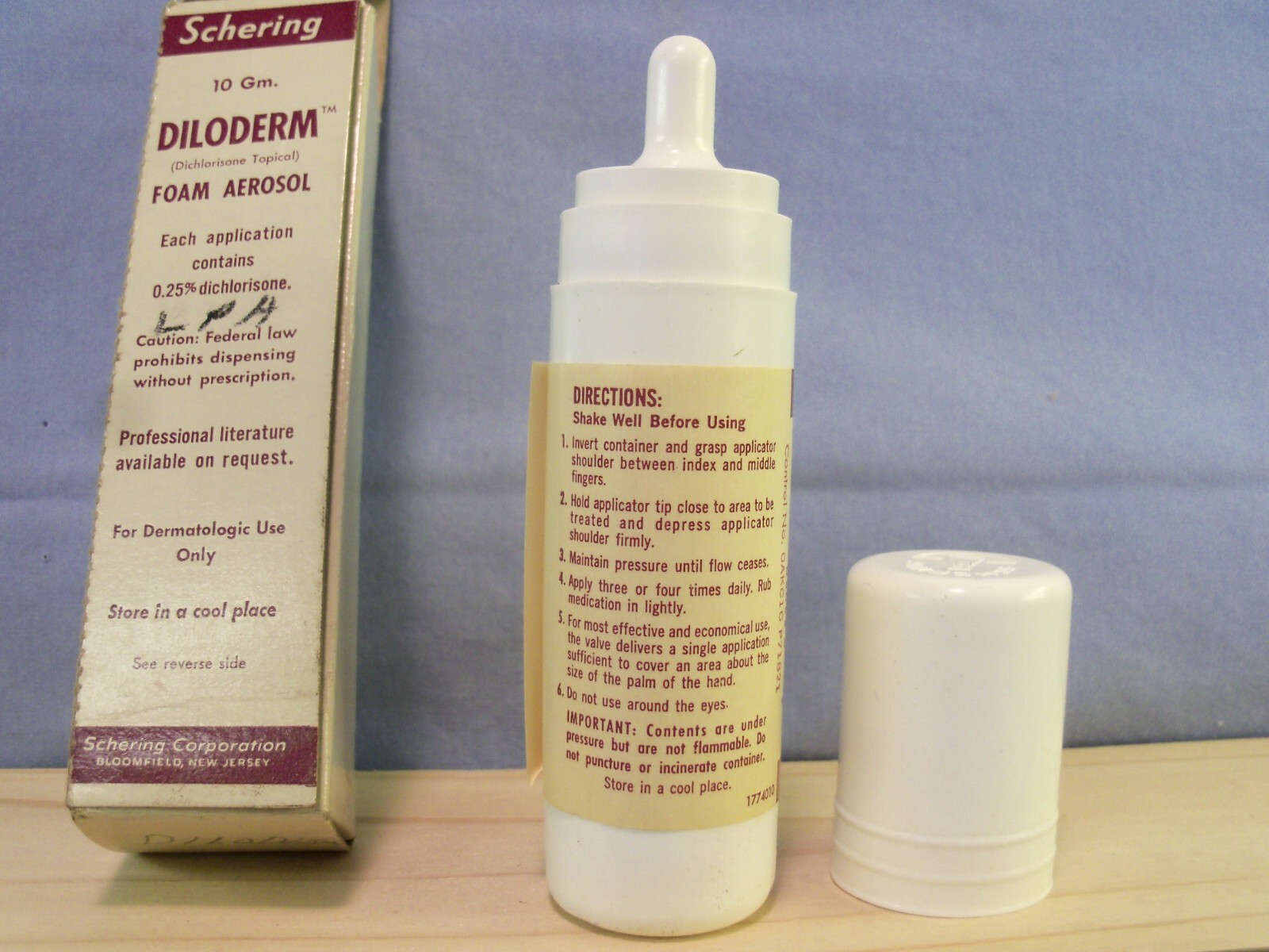 Vintage SCHERING DILODERM Skin Spray 586