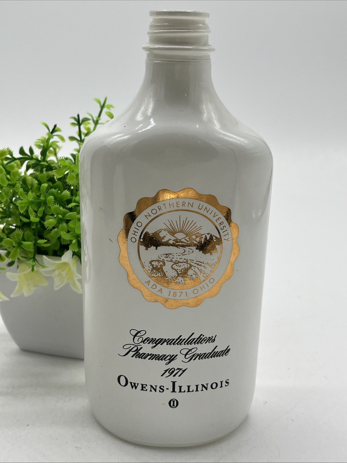 1971 Pharmacy Graduate Owens-Illinois Ohio Northern University 16oz Bottle