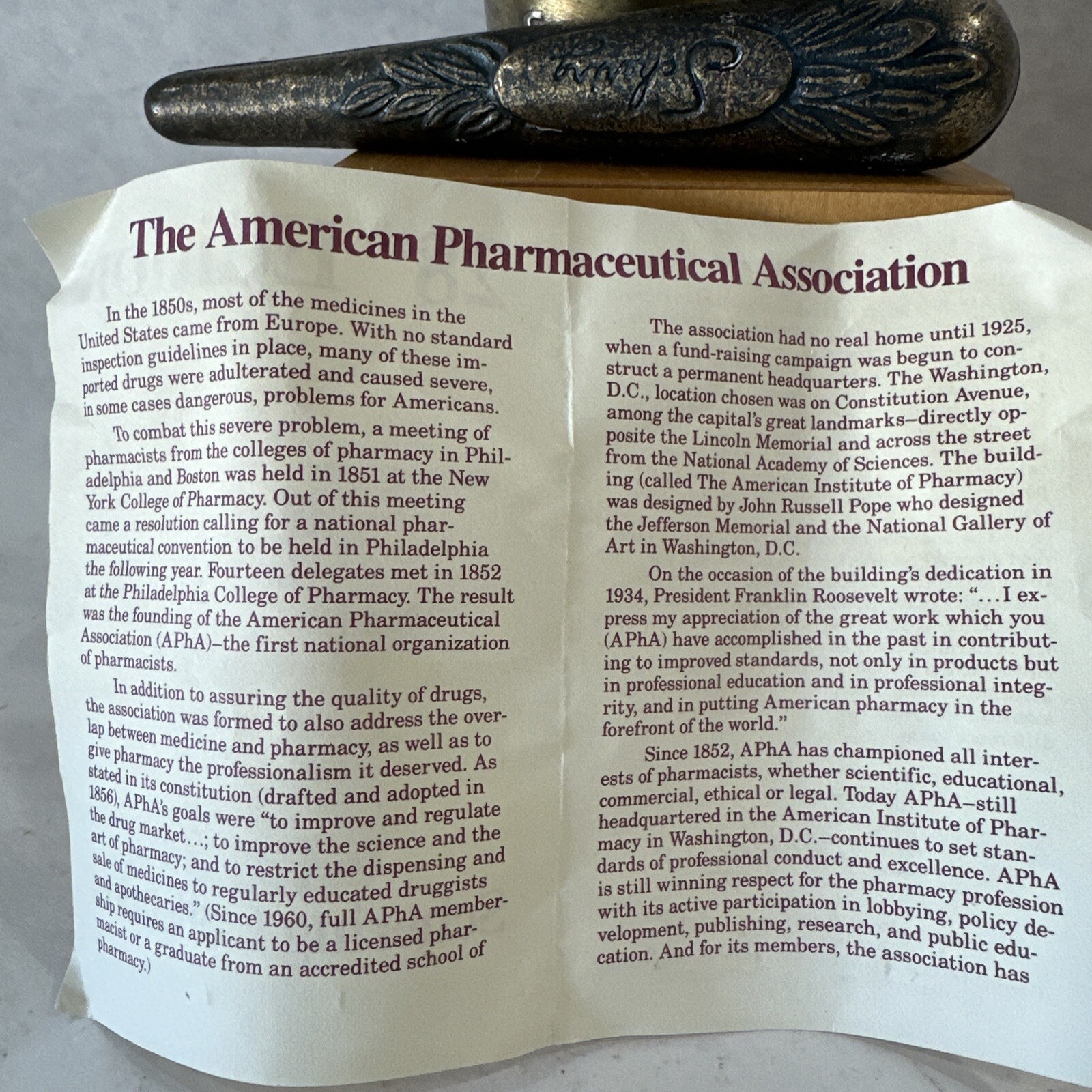 Lambda Kappa Sigma Mortar And Pestle Schering 1989 Vintage 28th Edition