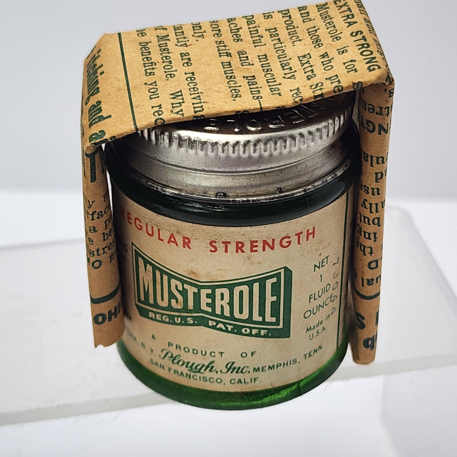 Vintage NOS Musterole Regular Strength 1 oz Glass Jar w/ Box Made in USA Leaflet