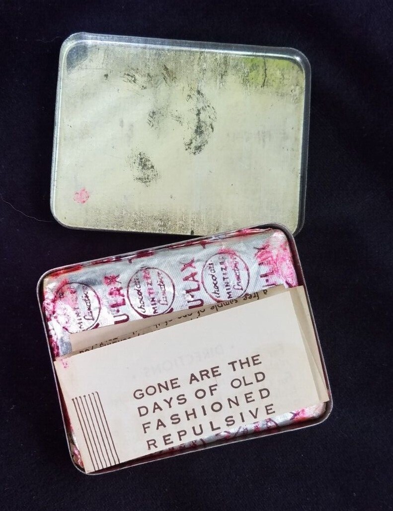 New Old Stock Medicine Tin Tru-Lax Chocolate Mint Laxative Trulax Co Newark NJ