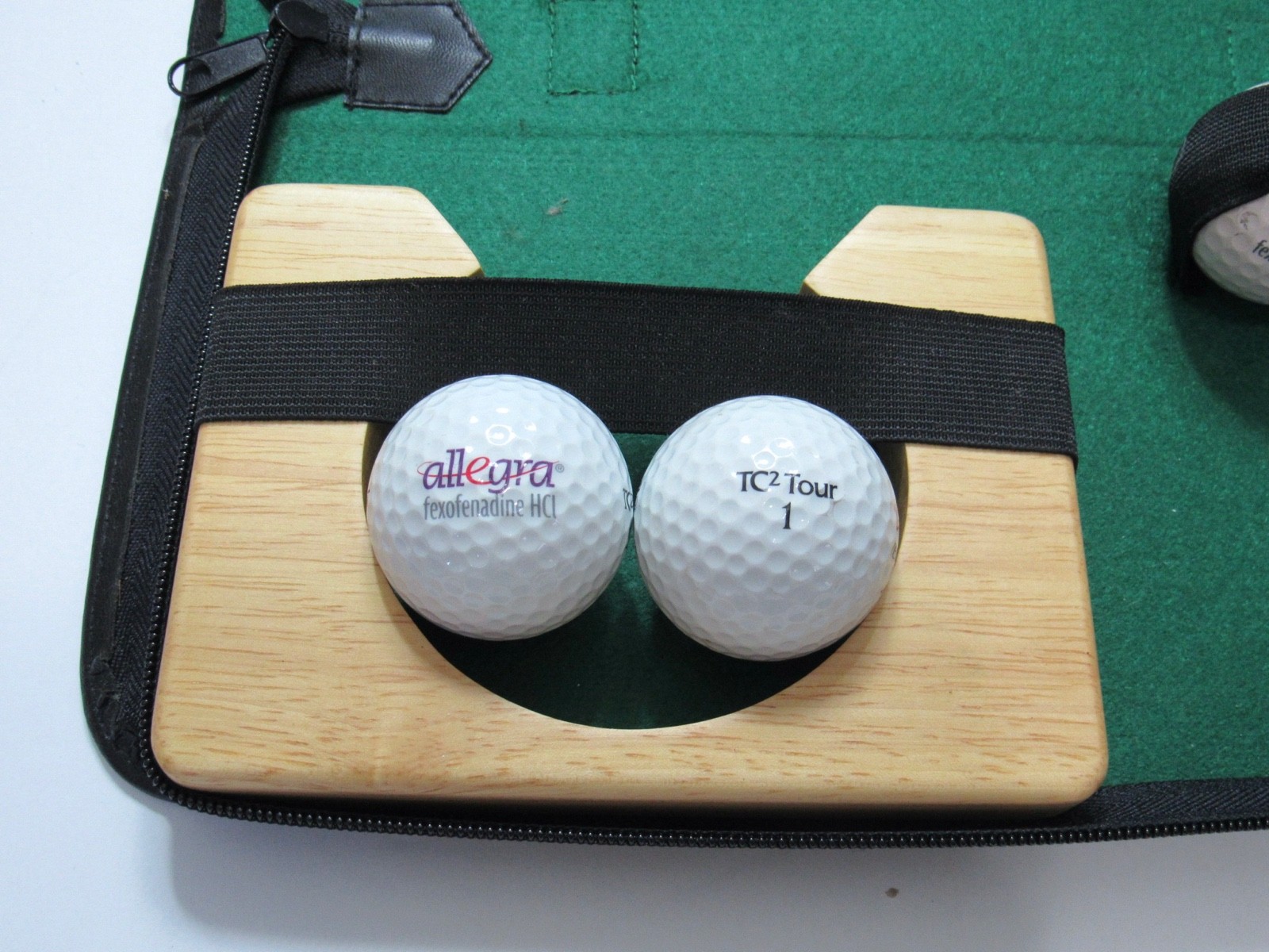 Allegra Golf Putting Travel Set w/ 3 Balls & Case Drug Rep Pharmaceutical Promo