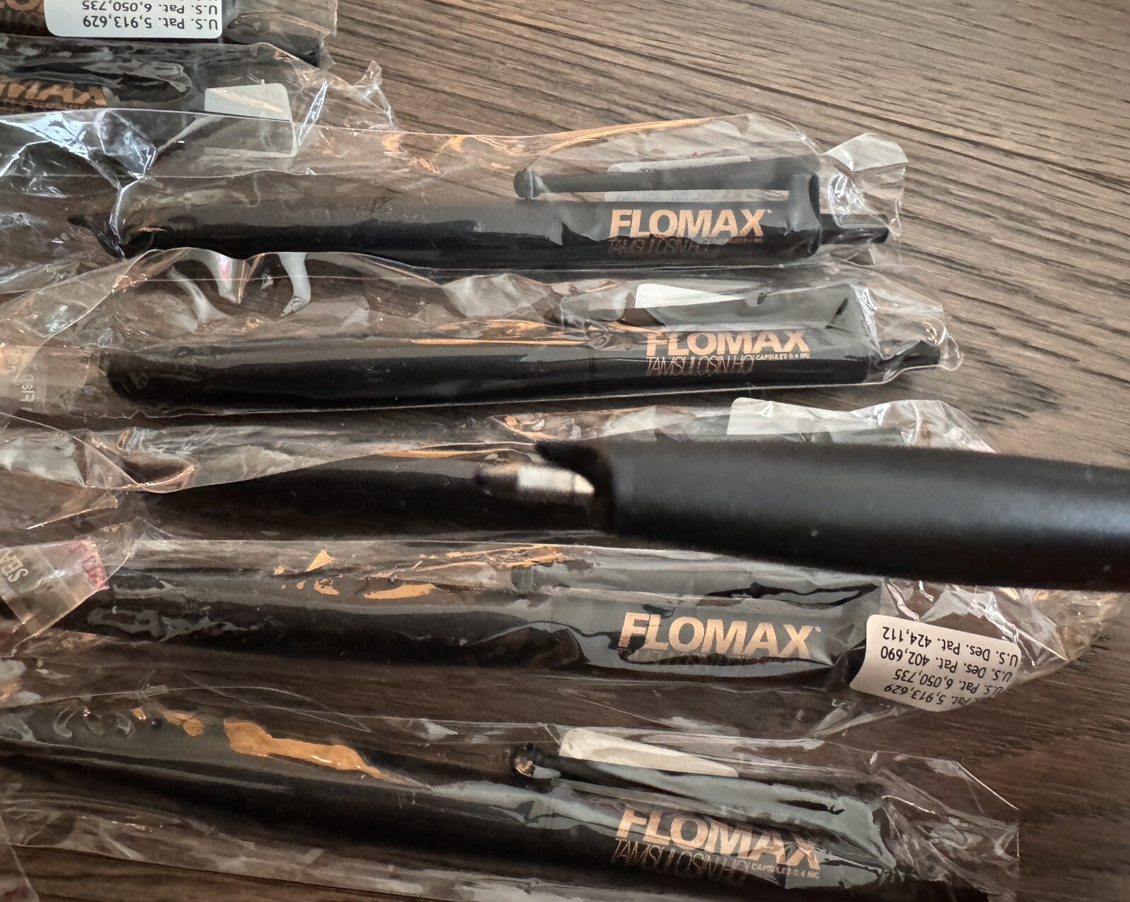 16 New Drug Rep Pen 🖊️ Flomax plastic, Black Pharmaceutical. Collectible 👀