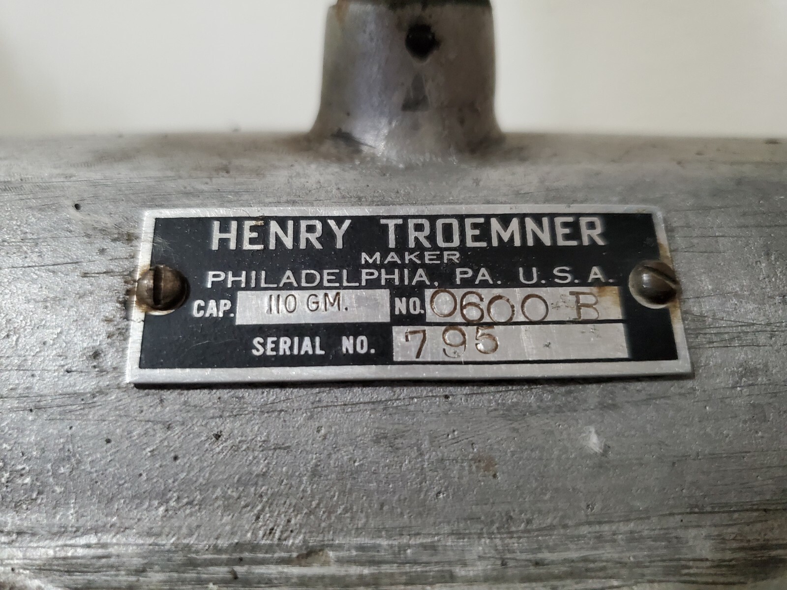 Vintage Antique Henry Troemner Scale 