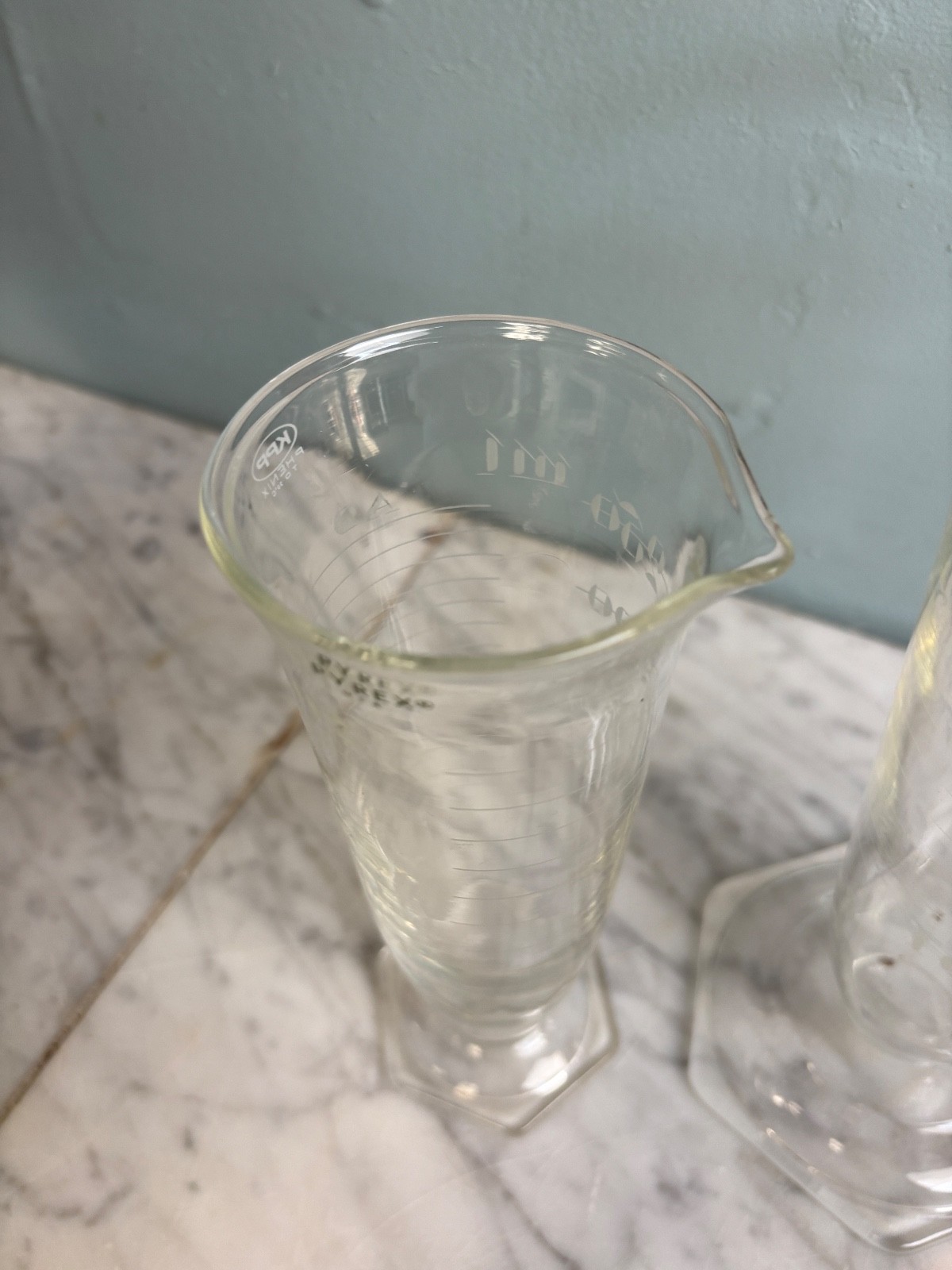 Set of 2 Antique Laboratory Hex-Footed Glass Graduated Cylindar Beakers Pyrex