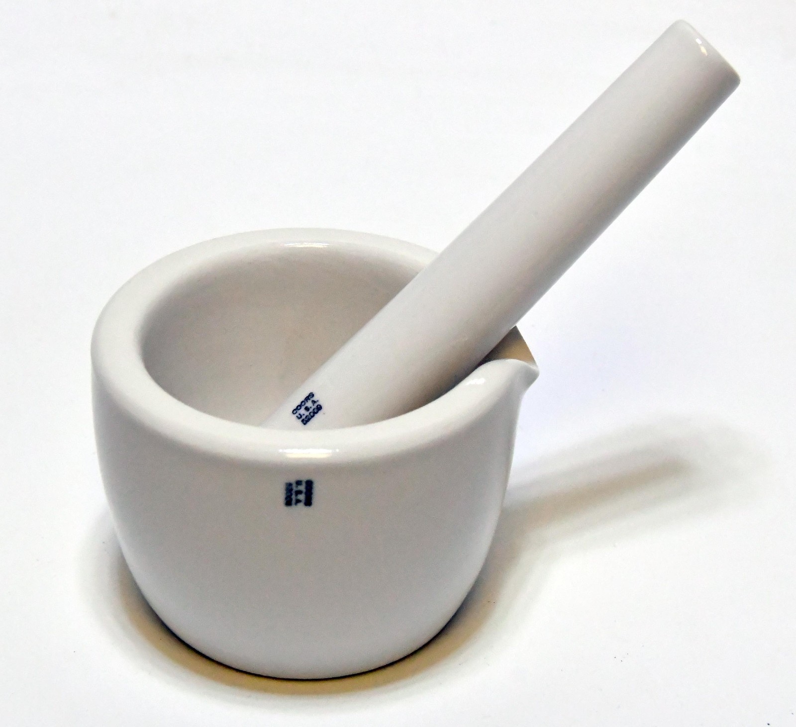 COORS 52006 MORTAR AND 52009 PESTLE WHITE CERAMIC