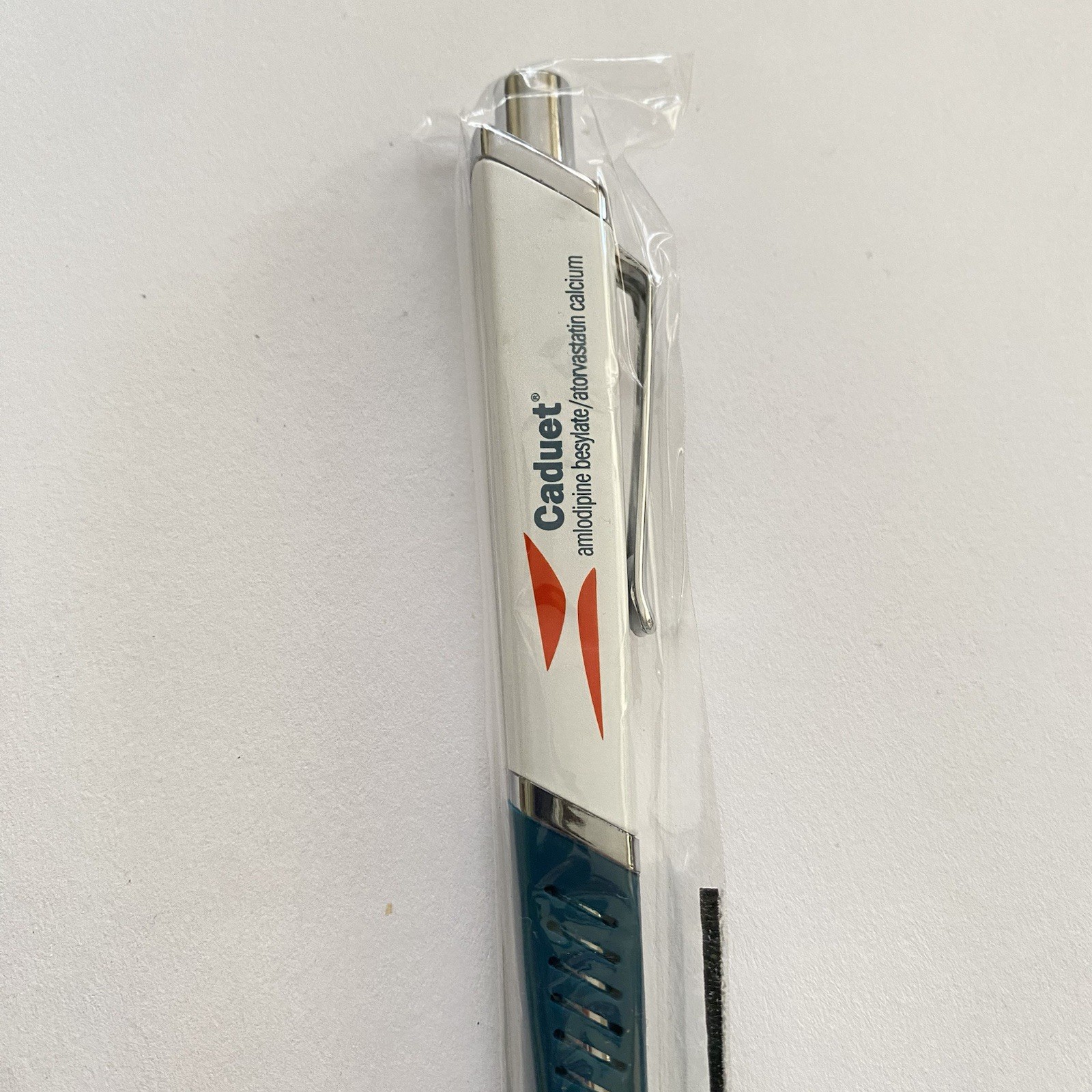 Lipitor Caduet Pharmaceutical Drug Rep Pens White Green New Sealed