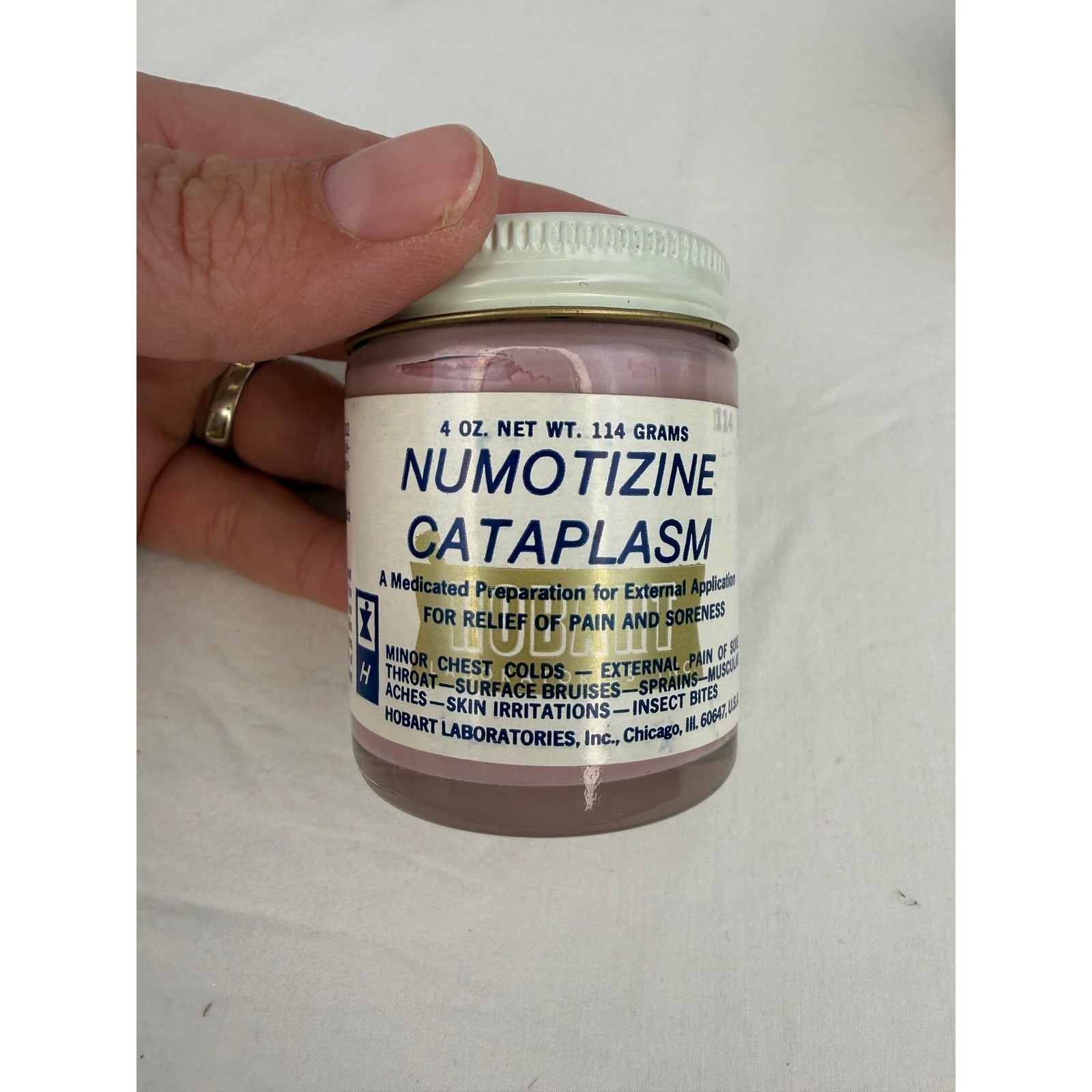 Vintage Numotizine Cataplasm Medicated Poultice 4oz Jar Hobart Laboratories Box