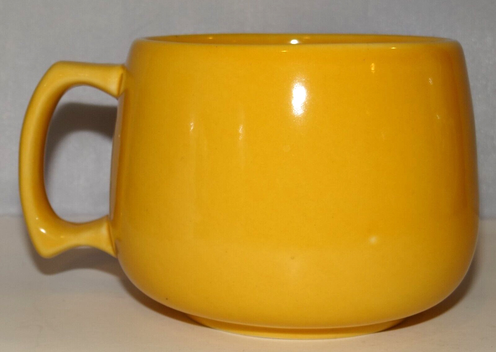 Aricept Drug Rep Pharmaceutical Collectible Coffee Teach Soup Cup Mug Yellow
