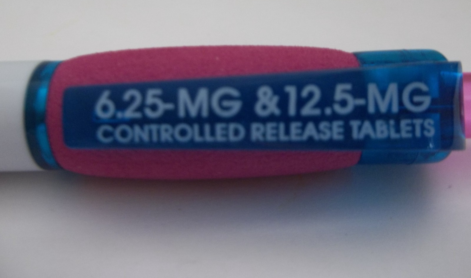 AMBIEN CR Promotional Flashlight – Plastic Rubberized Grip – Needs Battery