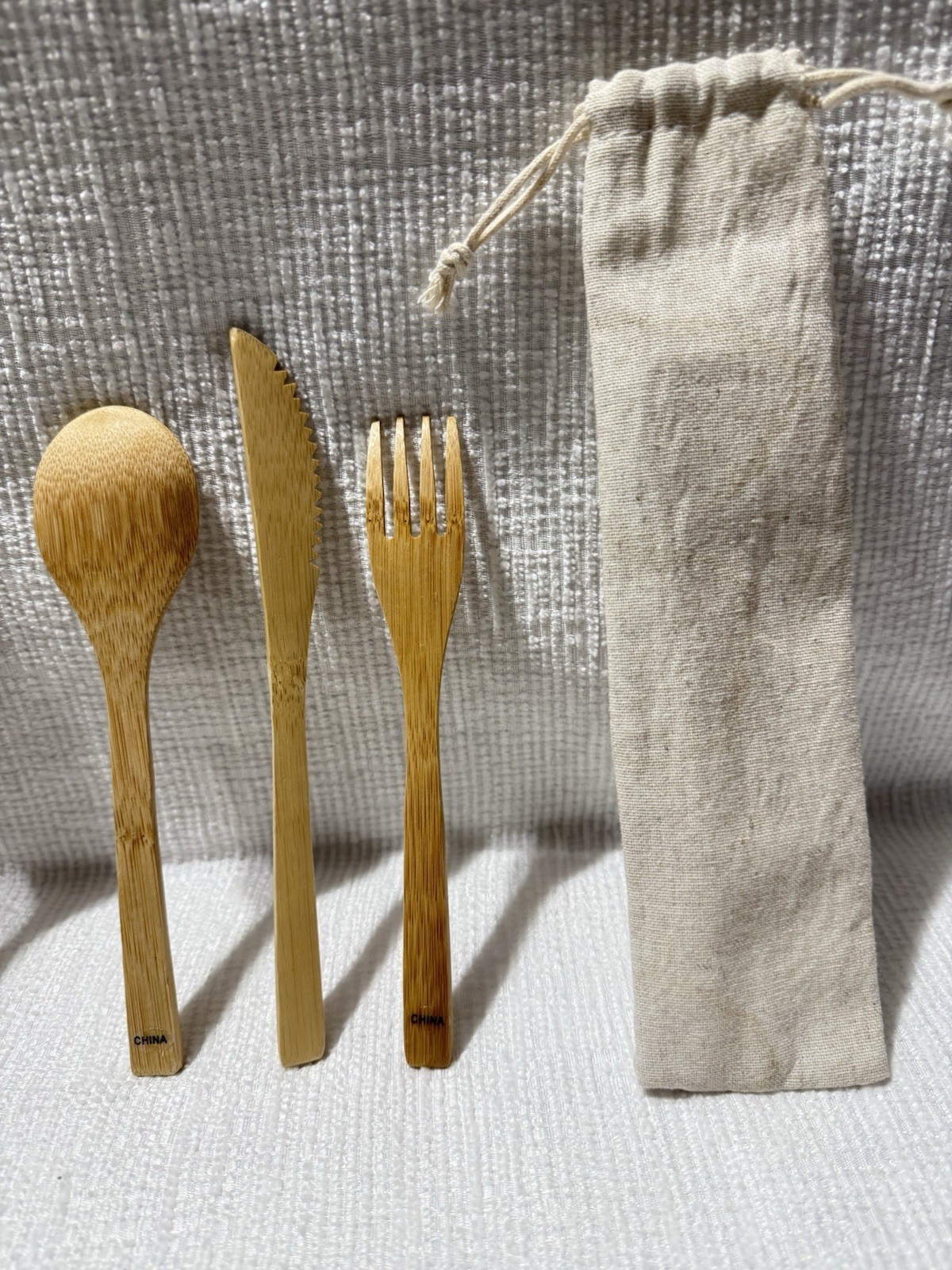 (2) Eli Lilly Pharma.Co.-3 Pc Wooden Cutlery Sets In Logo Canvas Drawstring Bags