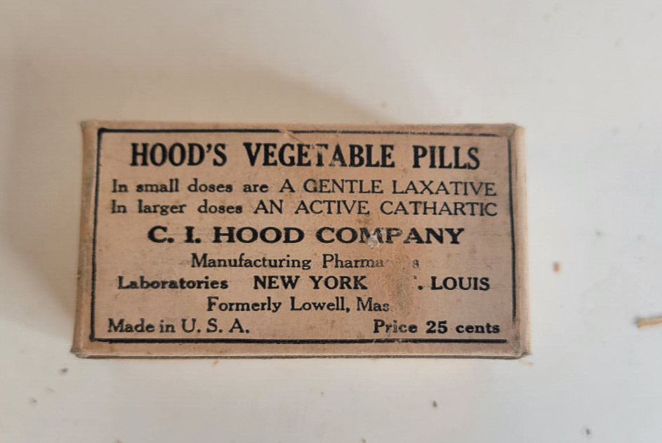 Vtg 1900’s Medicine Lot of 4 Chamberlain’s Paragon Hood’s Taurocol NOS (Lot 756)