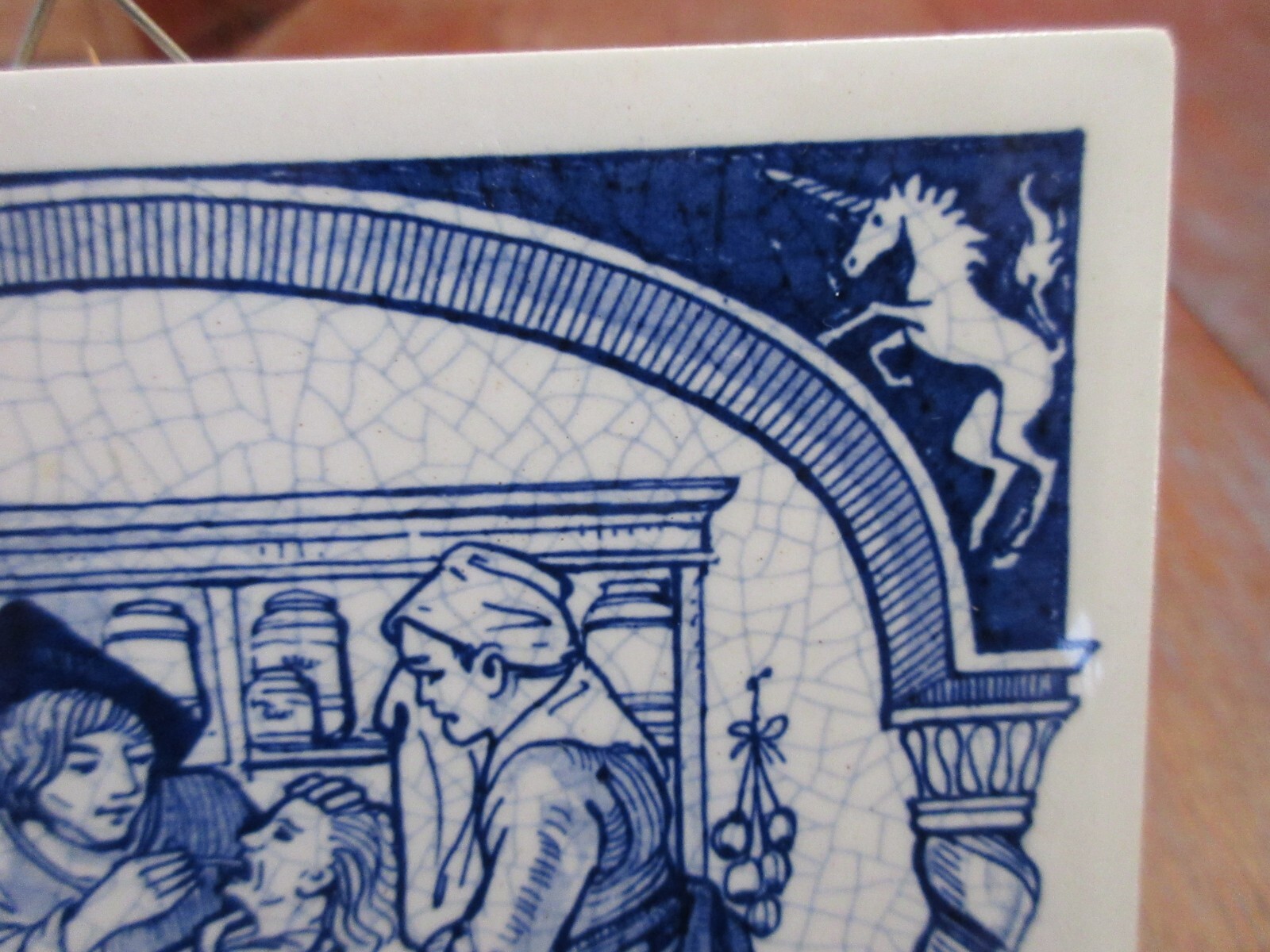 1986 DELFT HOLLAND LTD Ed BURROUGHS WELLCOME CO. TILE 17th Century PHARMACIST