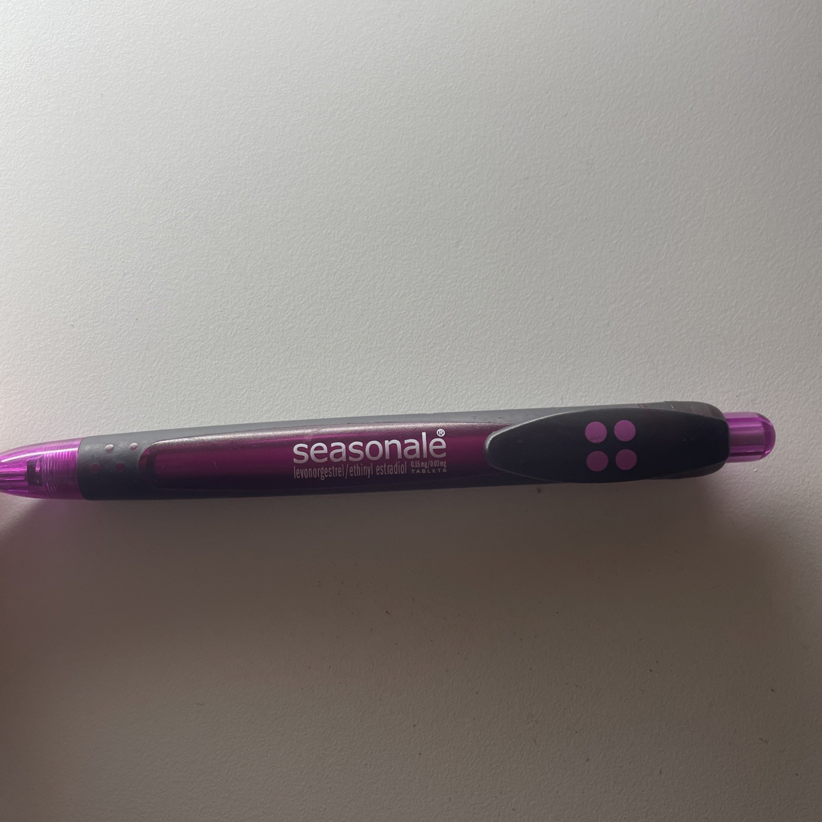 SEASONALE Pharmaceutical Drug Rep Pen VERY RARE! DRIED OUT DOES NOT WRITE
