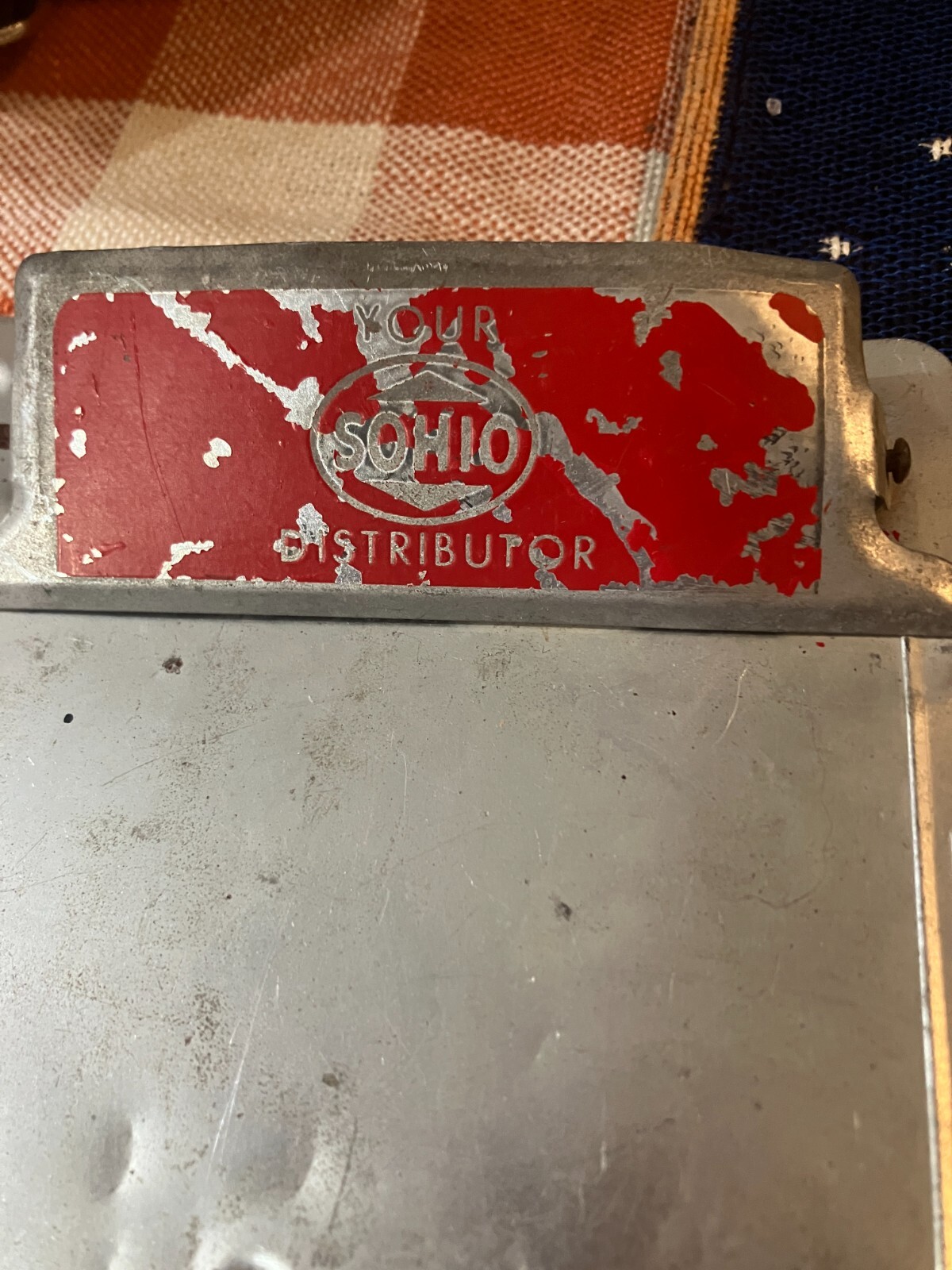 Small mini metal advertising clipboard Sohio distributor 7 1/4″