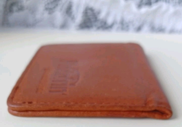 Brown Leather Pocket Card Wallet Case EMPTY/HOLDER ONLY Debossed Photofrin