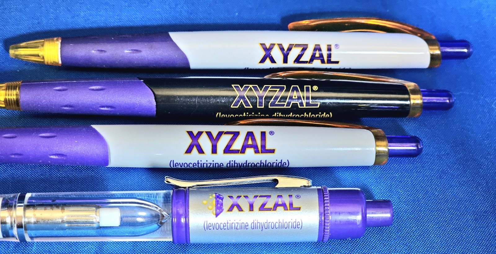 XYZAL 4 Drug Rep Ink PEN Light Up Purple Gold Collectible Pharmaceutical Medical