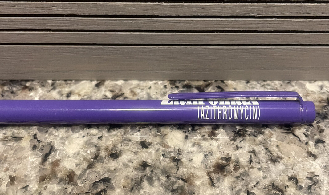 Zithro Pharmaceutical Collectible Drug Rep Collapsible Pointer Pen