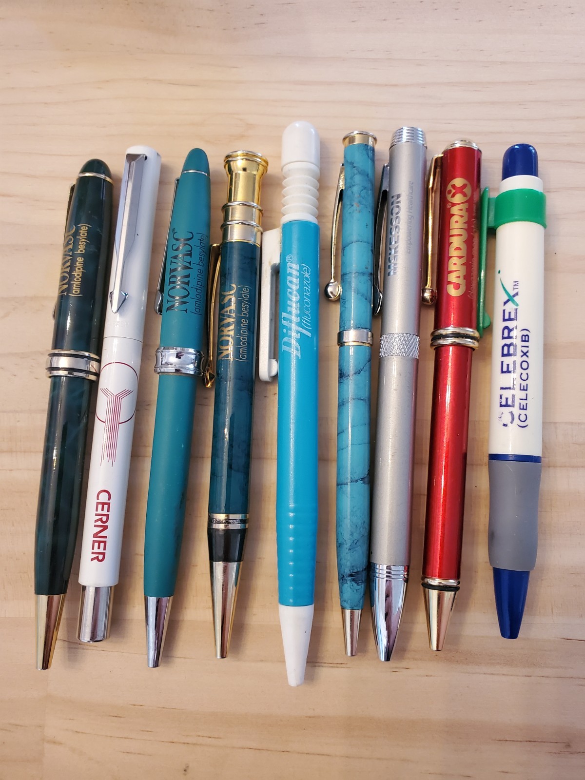 Lot 9 Drug Rep Pens Pfizer Pharmaceutical Celbrex Cardura Norvasc Diflucan Etc
