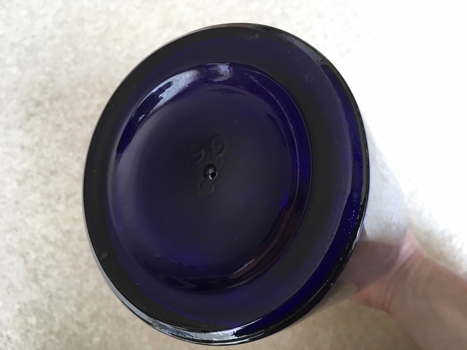 C1900-18 VINTAGE LARGE 90OZS? COBALT BLUE CHEMISTS BOTTLE