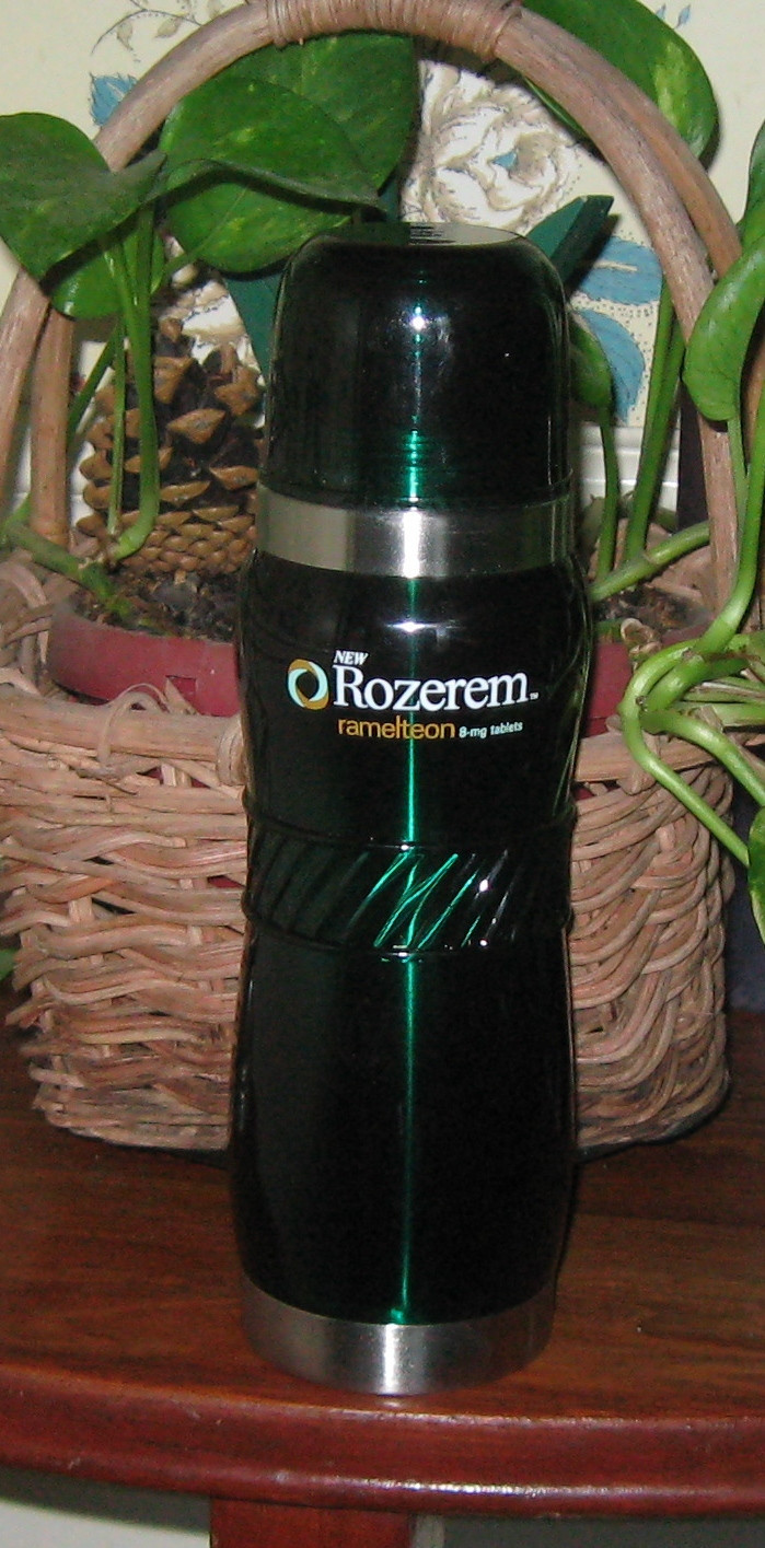 NIB ROZEREM ( insomnia) Thermos 9.5″ DRUG REP PROMOTION BOTTLE