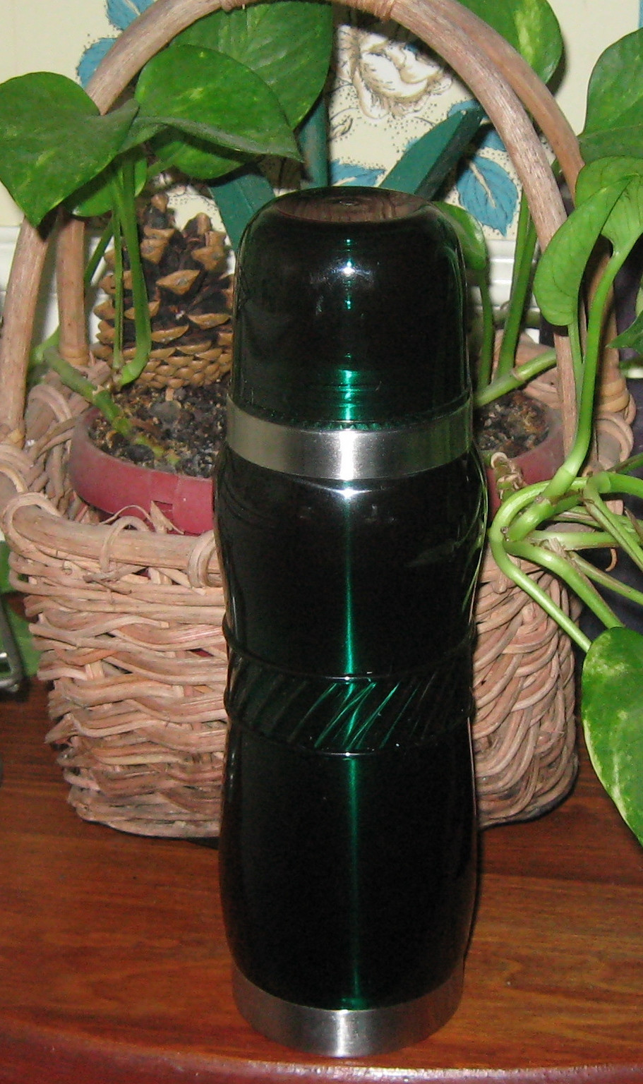 NIB ROZEREM ( insomnia) Thermos 9.5″ DRUG REP PROMOTION BOTTLE