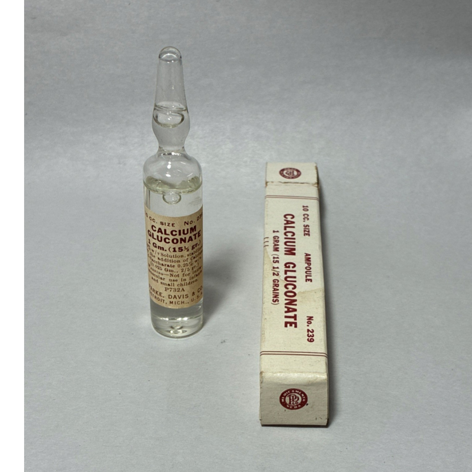 Vintage Parke Davis Calcium Gluconate Ampoule 10cc 1g No.239 with Box Detroit MI