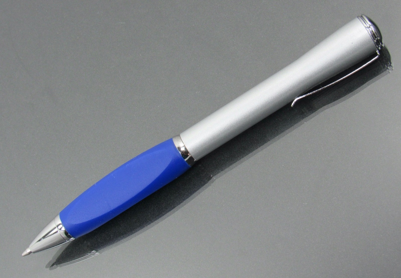 Zoloft METAL Twist PEN Triangular Gripper Drug Rep Pharmaceutical Medical Promo