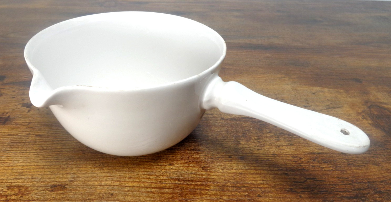 Coors USA Porcelain Lab Ware w Handle & Spout 4 NO CHIPS, FAST SHIPPING