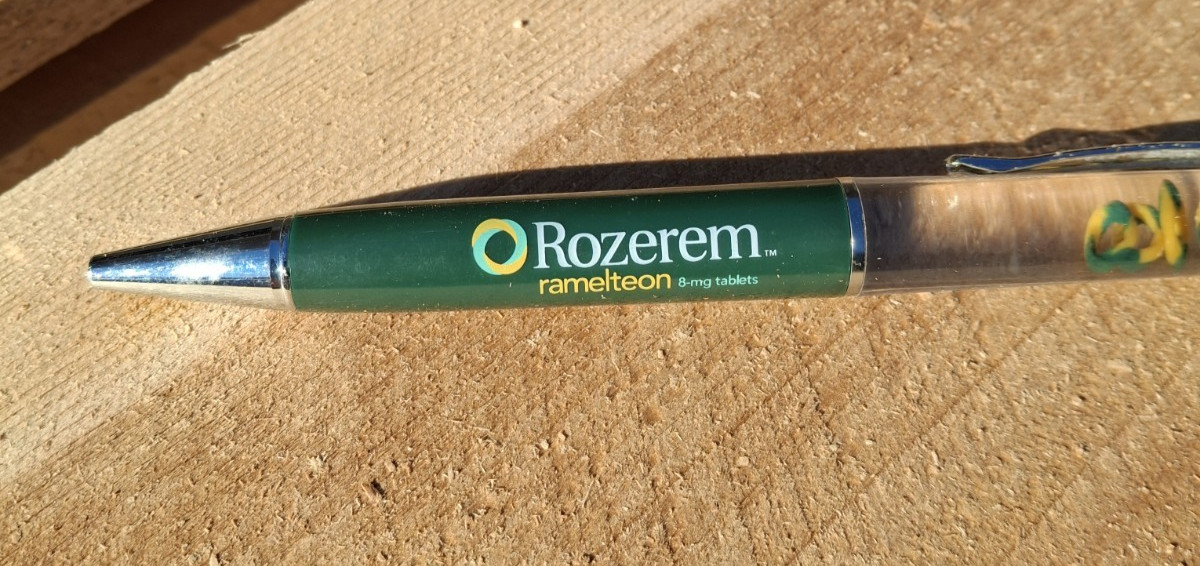ROZEREM Collectible Metal Pharma Floaty Pen HTF Drug Rep Pen