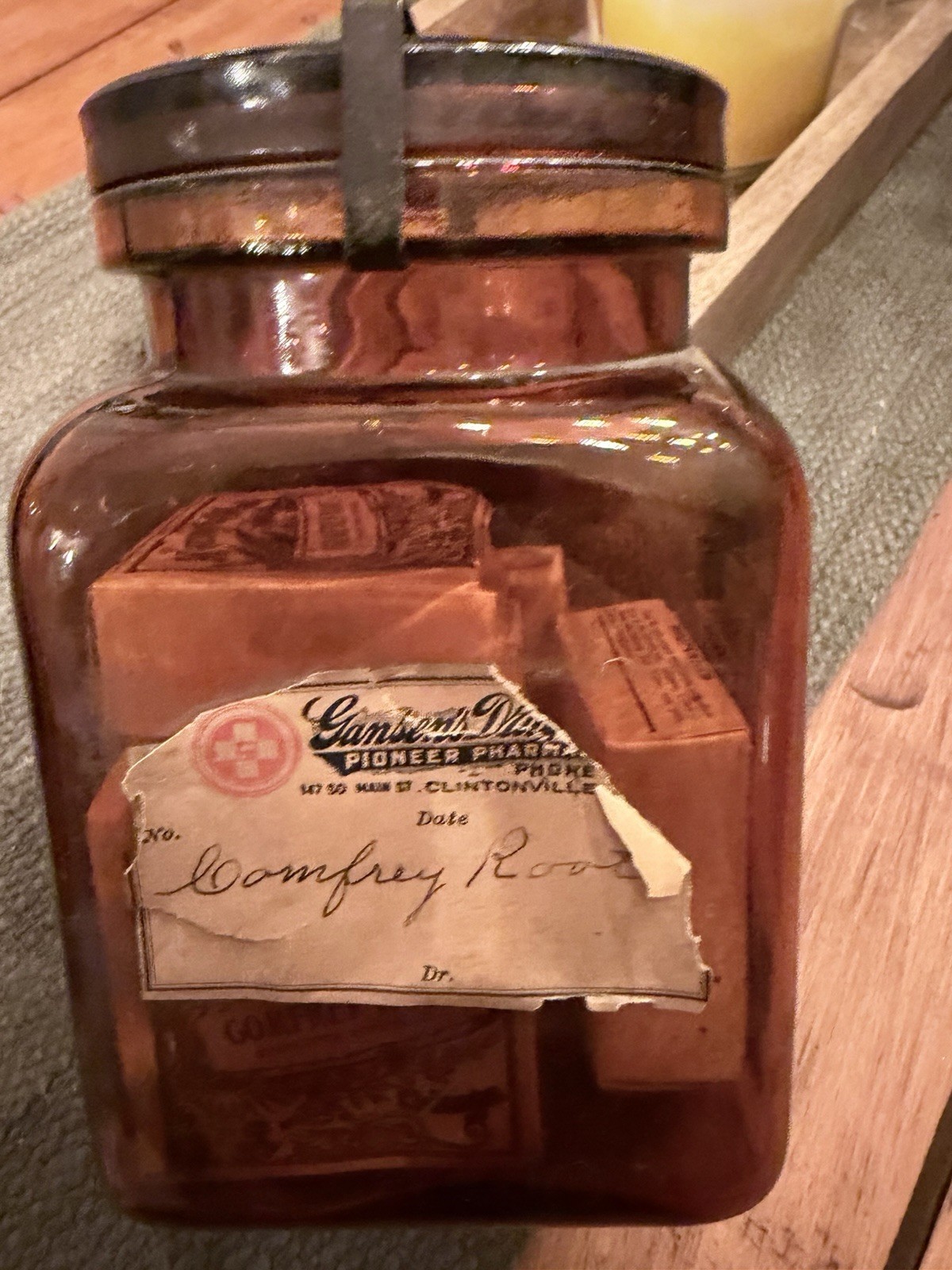 3 Vintage Gansen’s Drug Store Pioneer Pharmacy Amber Glass Jars w/ Labels