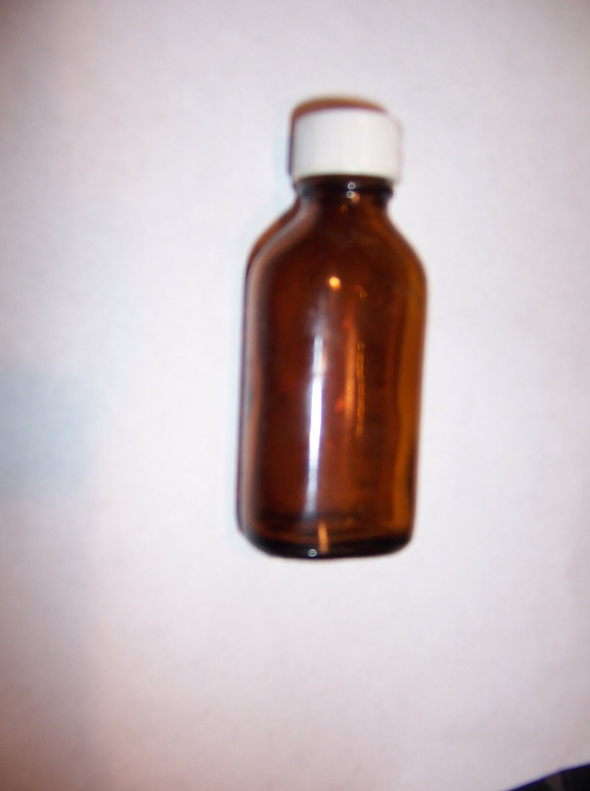 VINTAGE BROCKWAY Amber Brown Apothecary Chemist Medicine Bottle – 3.5 iNCHES