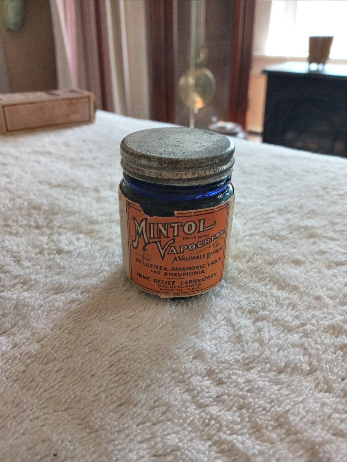 Vintage 1930s Mintol Vapor Medicine Cream Jar Full
