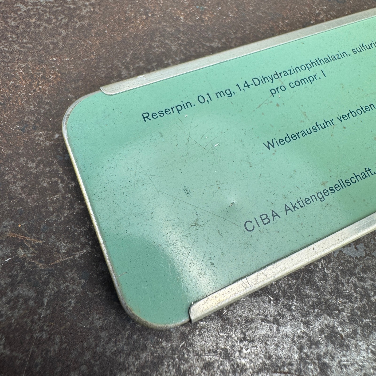 Vtg c.1960s ADELPHAN Advertising Medical Tin – GERMAN – EMTPY / NO CONTENTS
