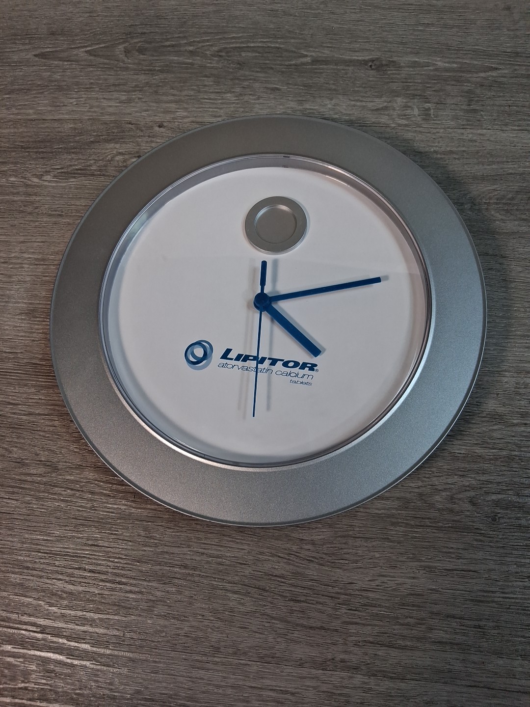 LIPITOR Atorvastatin Wall Clock Drug Rep Promo 11.25” Silver/white/Blue Pharma