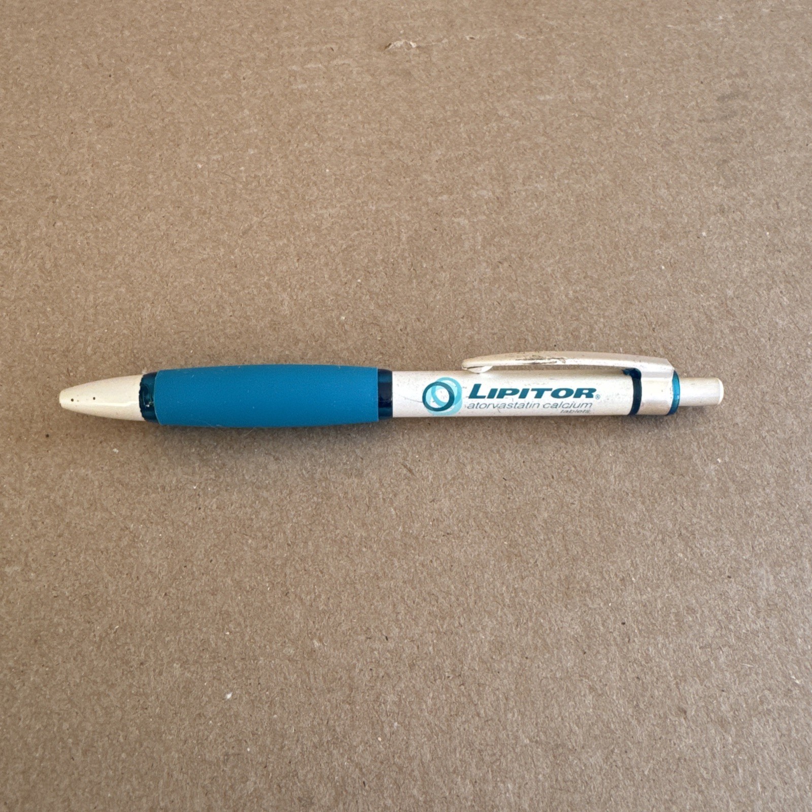 Lipitor Tablets Drug Rep Collectible Pen White Blue Green Thick Metal- Heavy