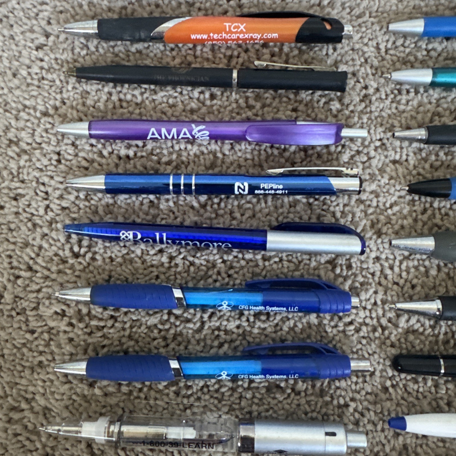 26 – Plastic & Metal Medical Pens – Collectible – Rare
