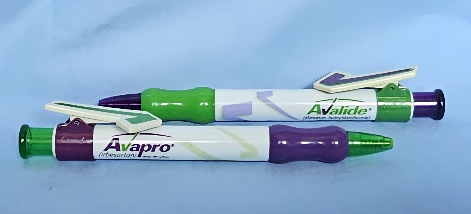 2 Avapro AVALIDE Drug Rep Ink PEN Collectible Pharmaceutical Advertising *RARE*