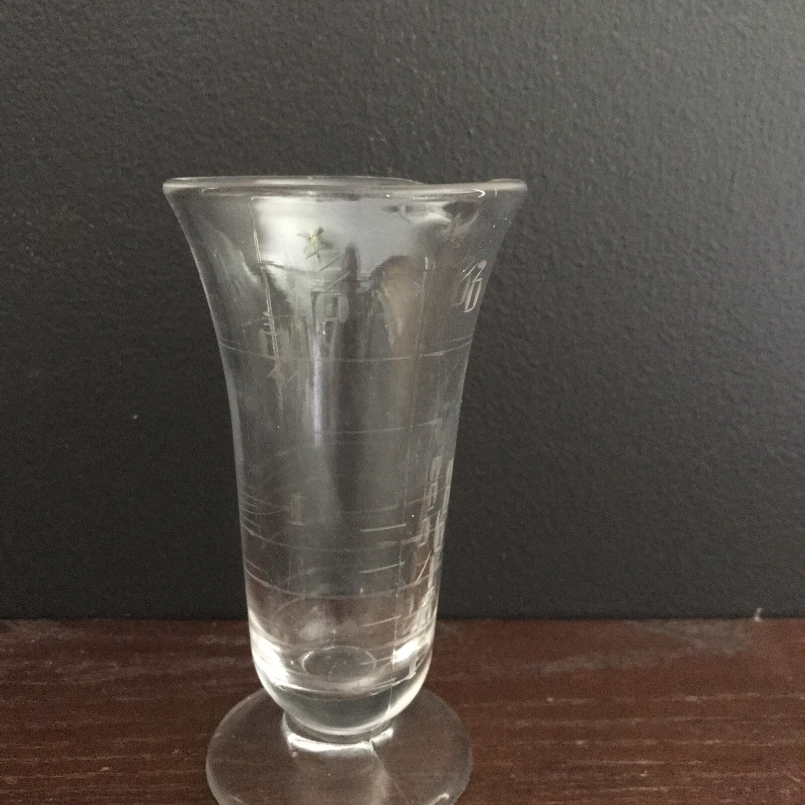 1940’s Mortar Pestle Clear Glass Beaker Apothecary Etched Footed Spout Mixology