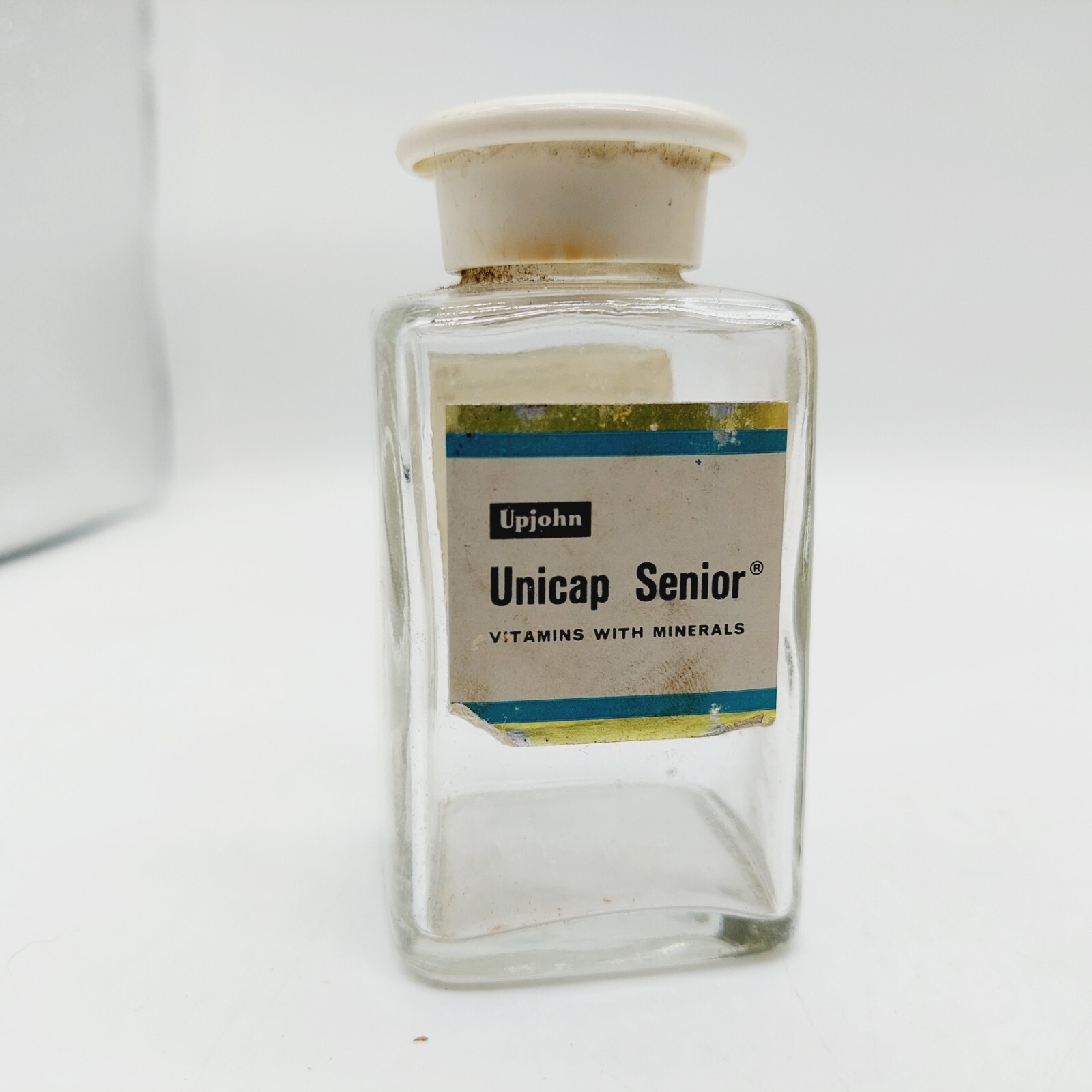 Vintage Upjohn Unicap Multivitamins Empty Bottles Collectible Jars Drug Lot Of 2