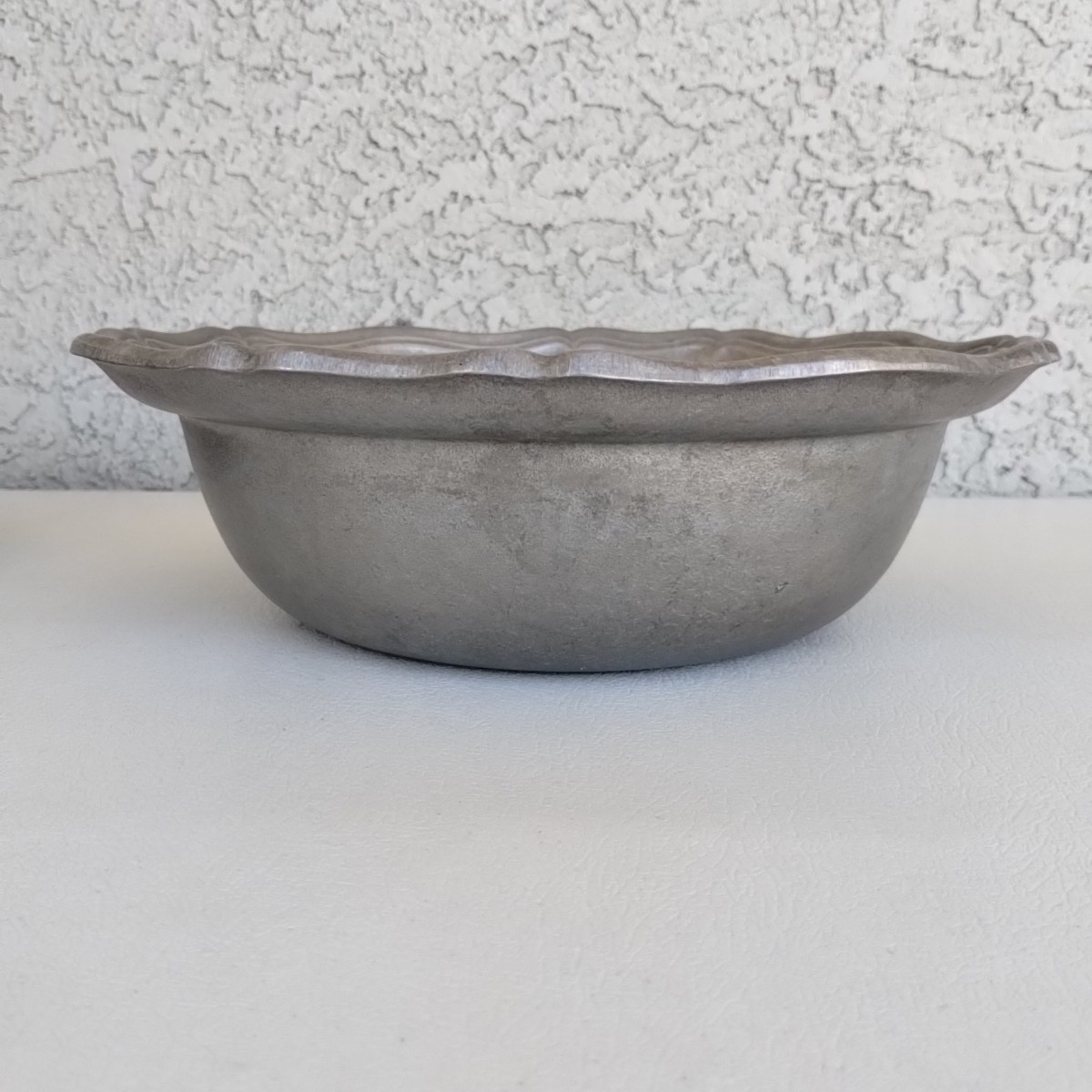 The Upjohn Company 35 Year Armetale Service Award Engraved 5 Pc Salad Bowl Set