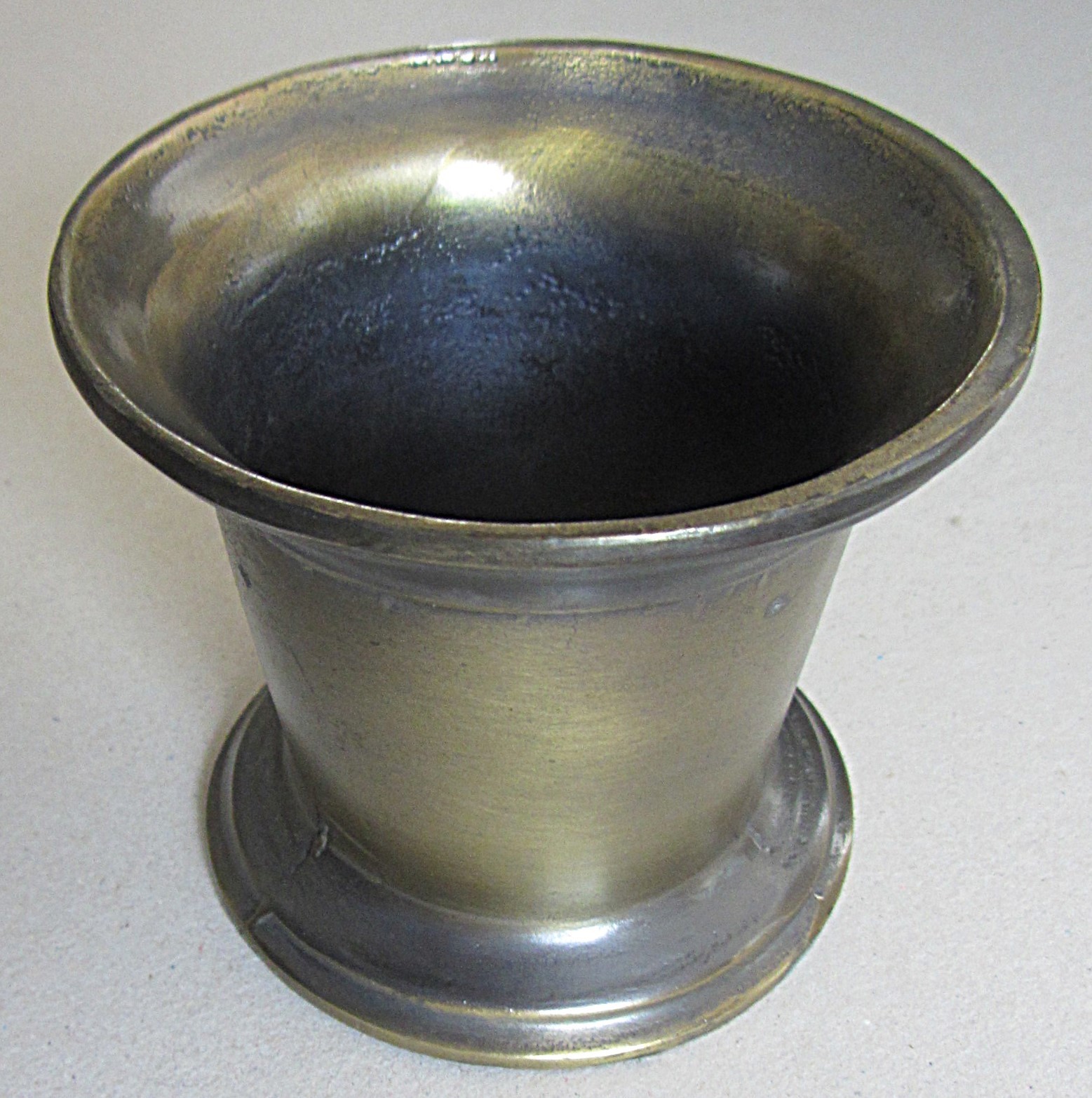 VINTAGE APOTHECARY BRASS PLATED MORTAR & PESTLE~3 7/8″ TALL~4.5″ TOP~4″ BASE
