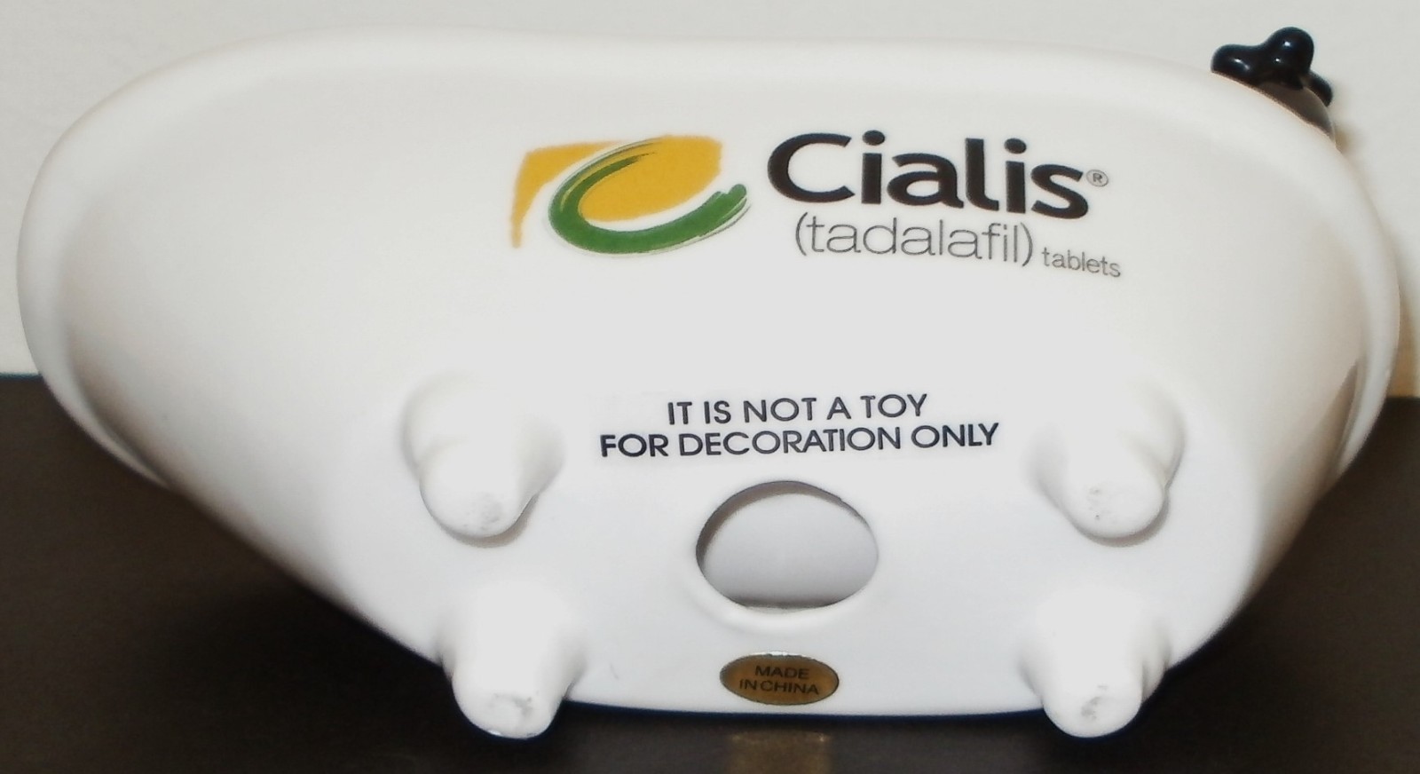 Pharmaceutical Drug Rep Promo Item Cialis Porcelain Bathtub ED Medication