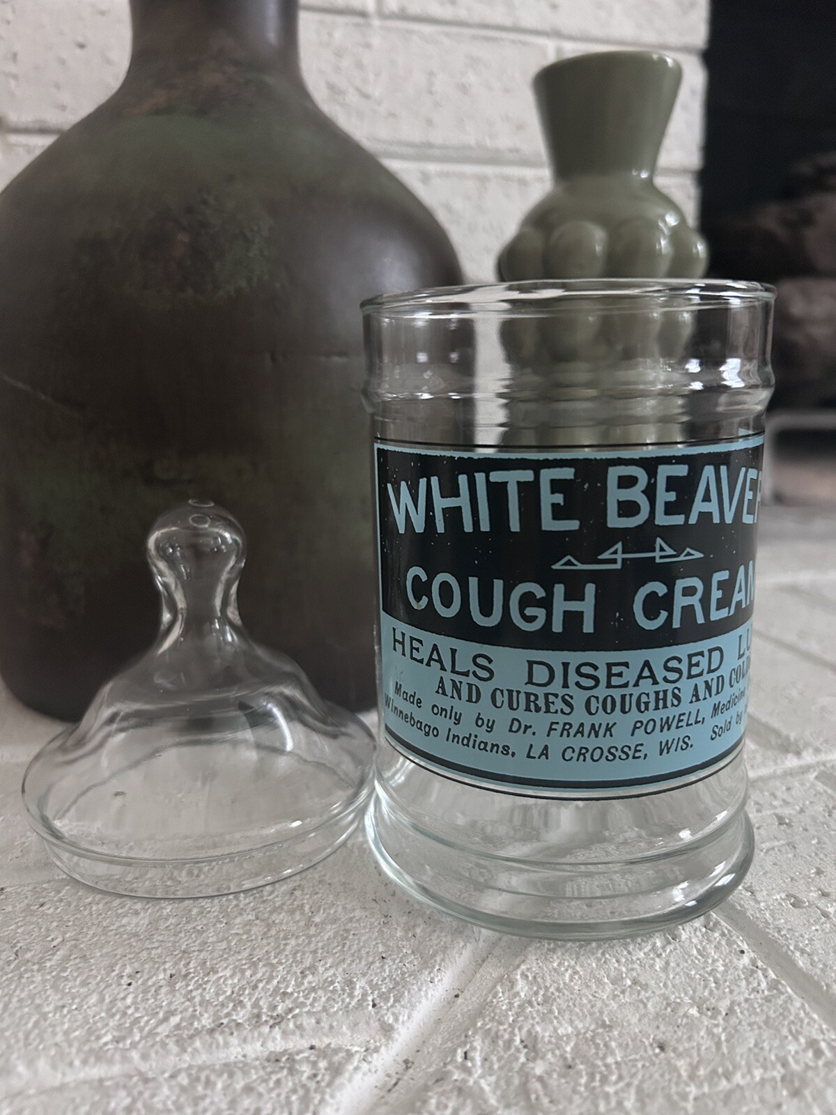 UNIQUE Apothec JAR DR POWELL White Beavers Cough Cream LACROSSE WI RARE Vintage