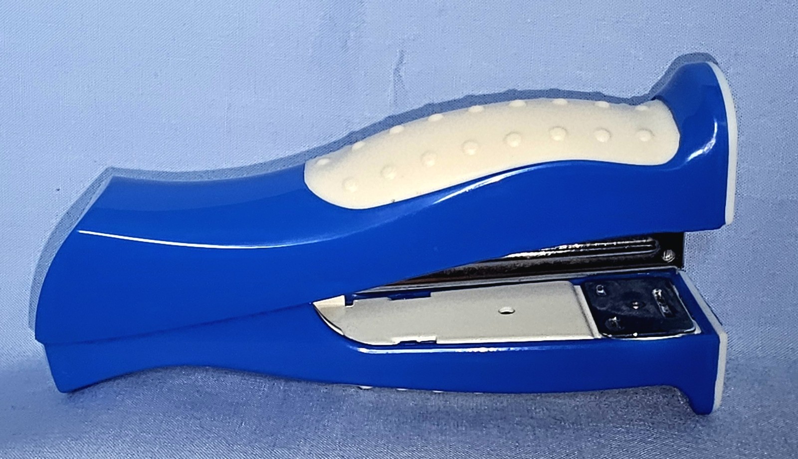 Uroxatral STAPLER Blue & White Drug Rep Pharmaceutical Advertising Collectible
