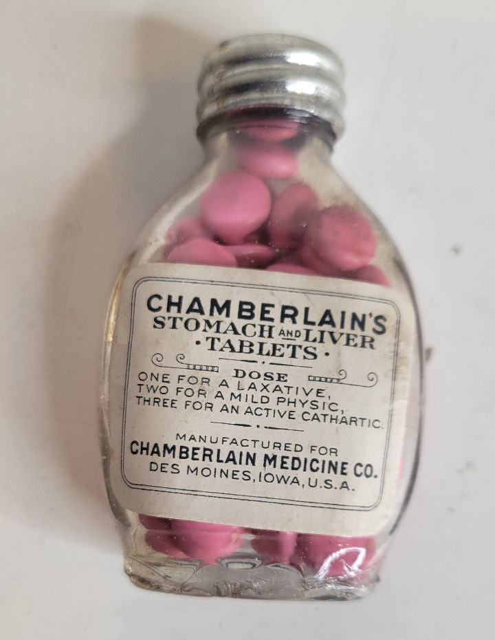 Vtg 1900’s Medicine Lot of 4 Chamberlain’s Paragon Hood’s Taurocol NOS (Lot 756)