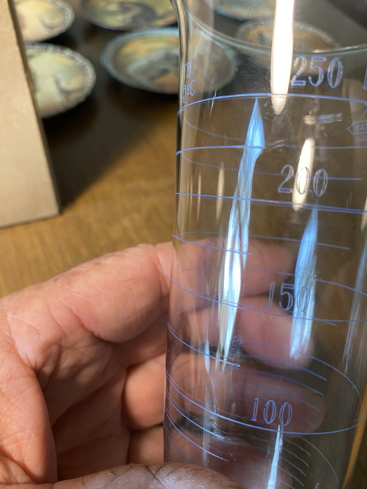 K EXAX VTG PHARMACEUTICAL GRADUATE CONE SHAPE GLASS 250ML And 800ml Pyrex Beaker